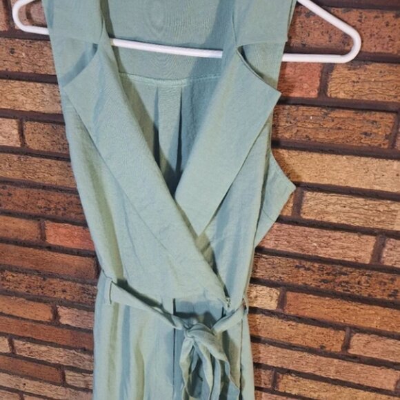 Mi ami Small Light Green Sleeveless Waist Tie Jumper - Picture 2 of 6